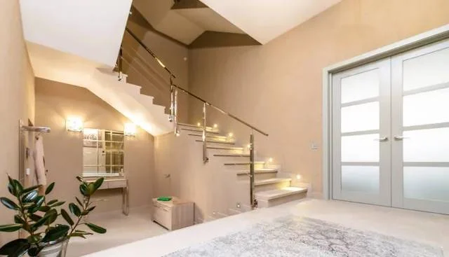 Desain Tangga Beton Minimalis