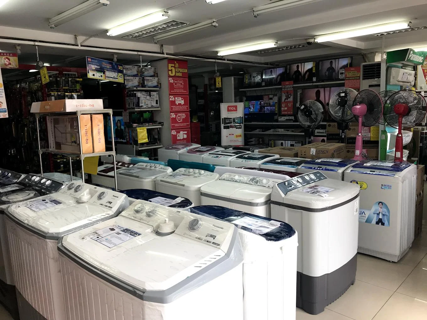 Toko Elektronik di Jakarta Terdekat dari Tempat Saya & Review