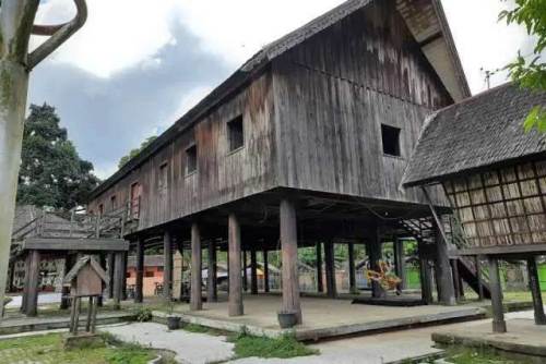 Asal Usul Rumah Betang Kalimantan Tengah