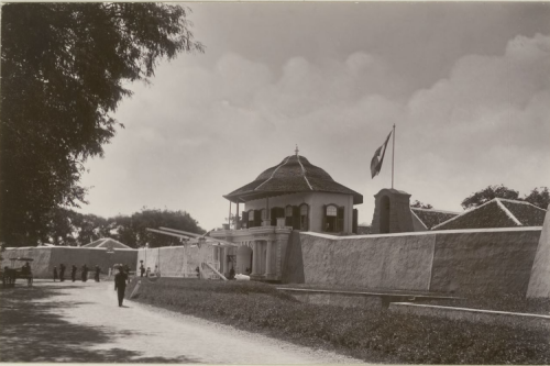 Benteng Vastenburg, pengawas Kesultanan Surakart