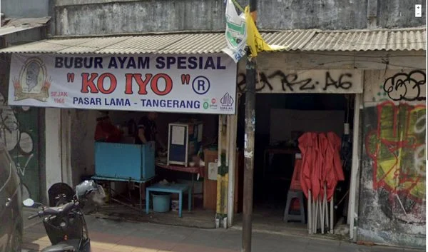 Bubur Ayam Ko Iyo, Sarapan yang Nendang