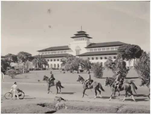 Gedung Sate, ikoniknya Bandung