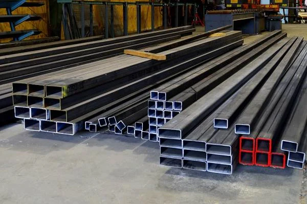 Harga Besi Hollow 2025 Berdasarkan Jenis dan Ukurannya
