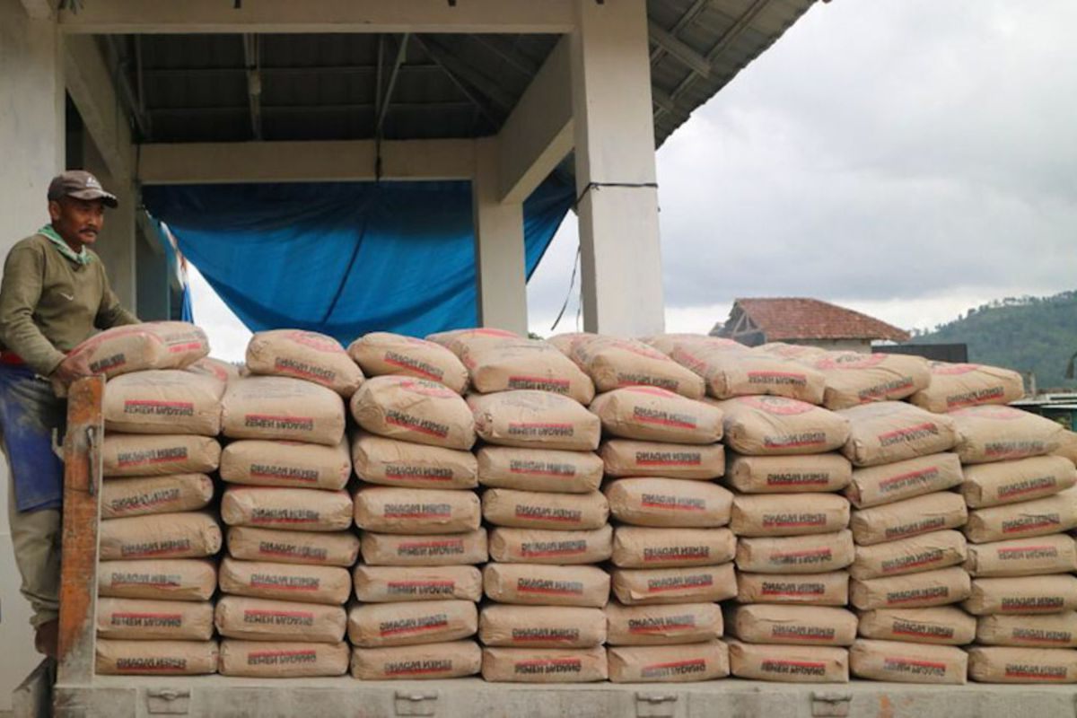 Harga Semen Terbaru Semua Merek dan Ukuran Tahun 2025