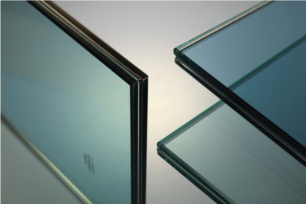 10 Jenis Kaca Hunian yang Paling Banyak Digunakan: Rekomendasi Terbaik Tahun Ini 6 Jenis Kaca Laminasi