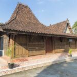 Mengenal 5 Jenis Rumah Adat Jawa Tengah