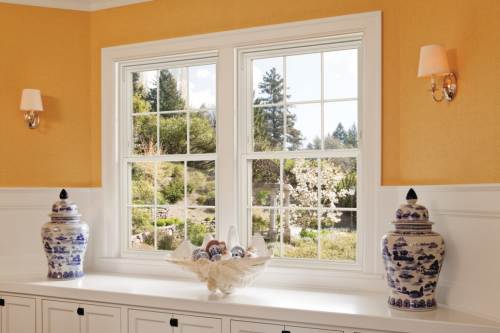 Model Double Hung