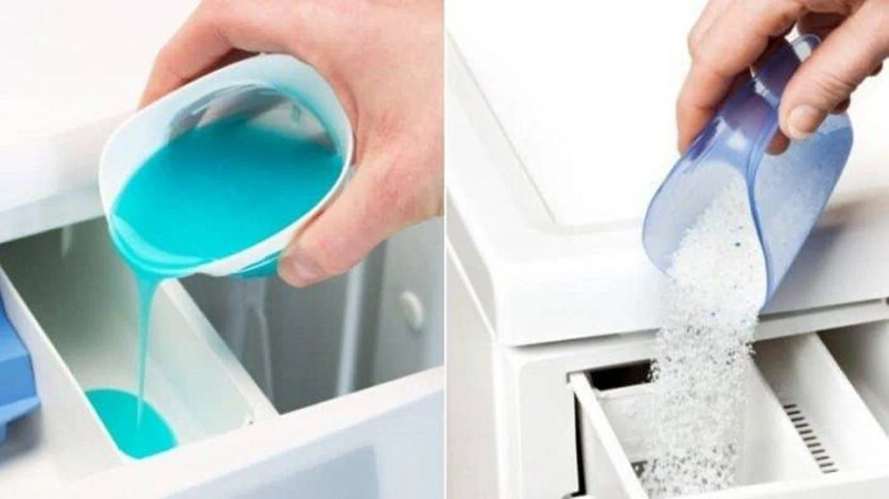Perbedaan Detergen Cair dan Bubuk
