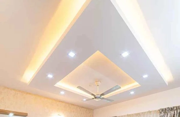 Plafon Gypsum dengan Aksen Melayang