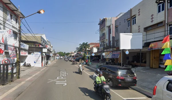 Ruko Jadi Raja di Jalan Pagarsih