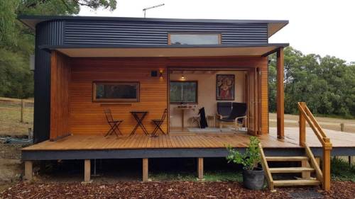 Rumah Kayu Minimalis