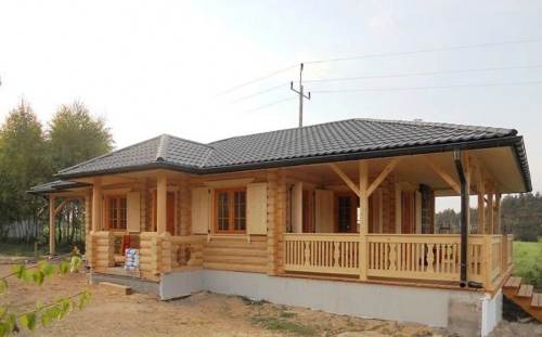 Rumah Kayu Sederhana