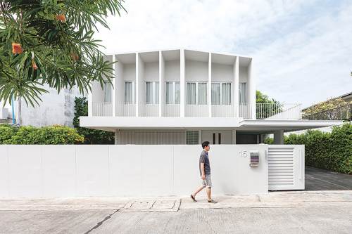 Rumah Minimalis Putih Bersih