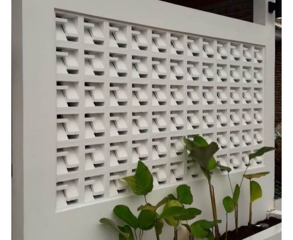 Ventilasi Roster Beton