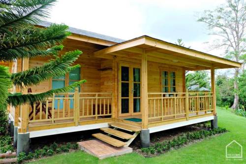 rumah kayu mungil